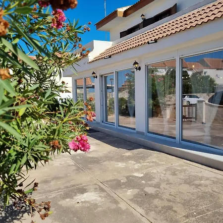 Blanca Vista Al Mar, 30metros De La Playa *