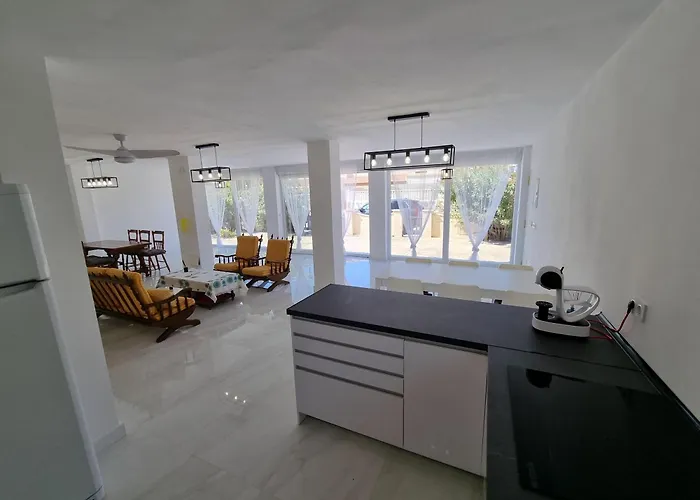 Villa Blanca Vista Al Mar, 30metros De La Playa La Manga del Mar Menor